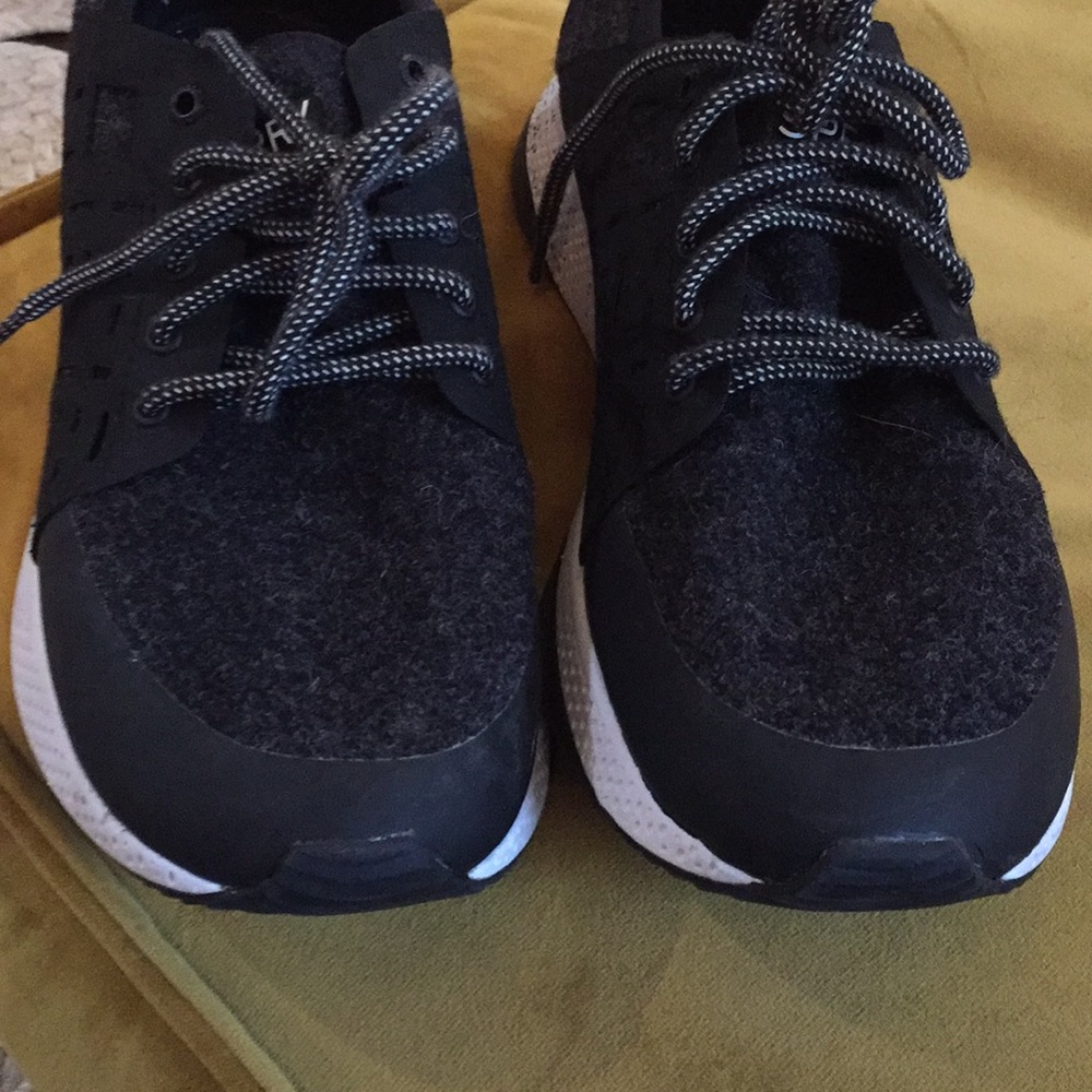 Sperry Sneakers - Picture 3 of 5